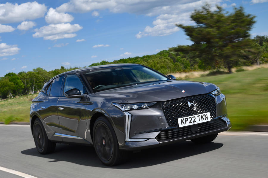 01 Ds ds4 e tense 225 rt 2022 hero track 0