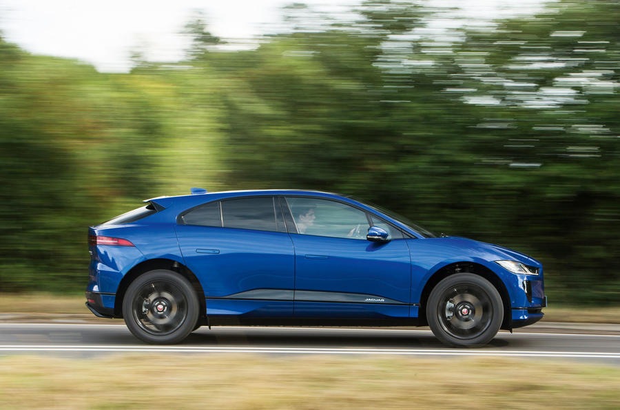 2 Jaguar i pace 2018 rt hero side 2