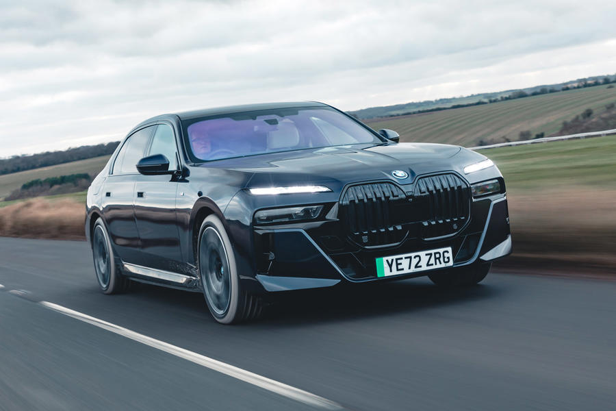 99 Best luxury cars 2023 bmw i7 lead